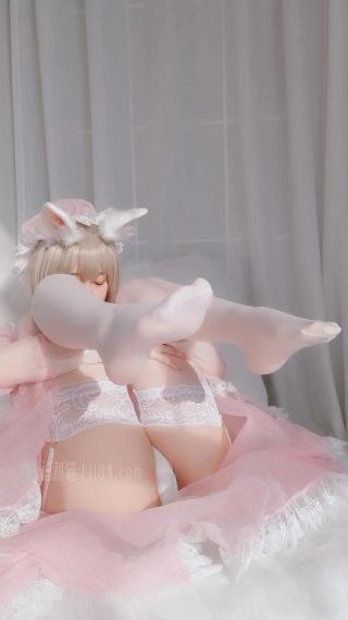 沦为玩具的女教师静怡