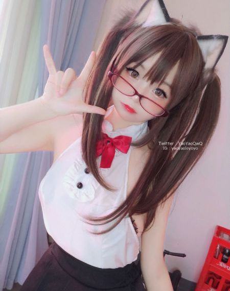 三个巴伐利亚女孩游巴黎