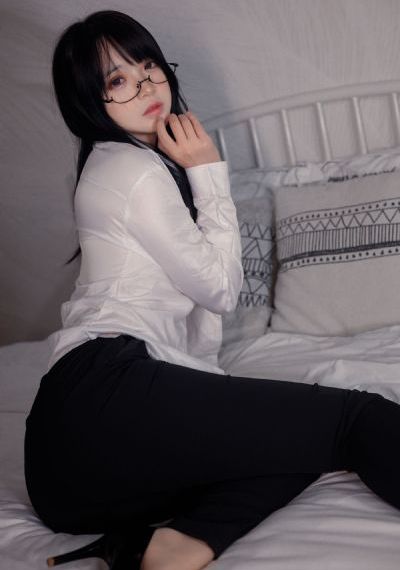 巨臀村上凉子在线观看