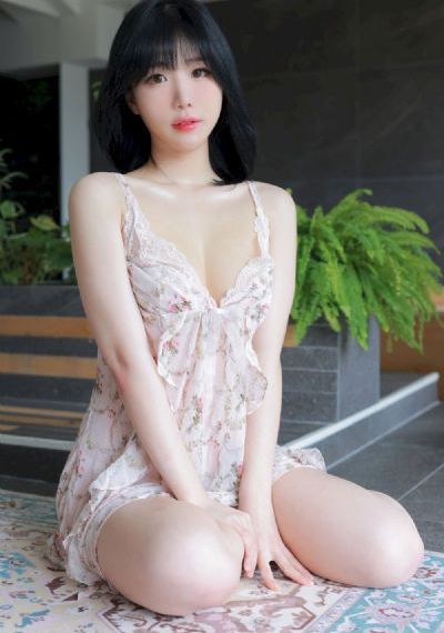 穿比基尼的外星人