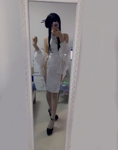 边摸边吃奶边做爽gif动态视频
