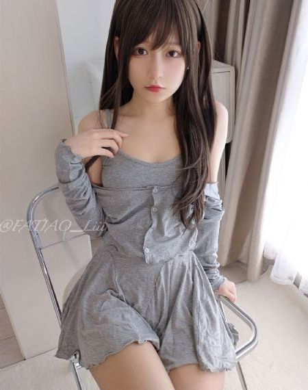 学生眼中的女老师在线
