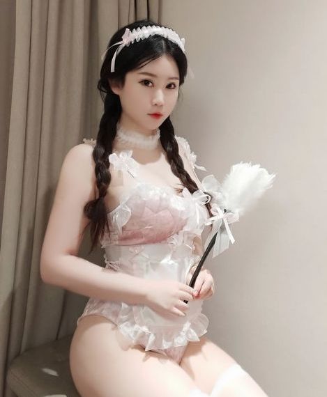 极乐玩偶在线观看