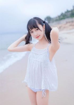家有蛇仙美貌妻